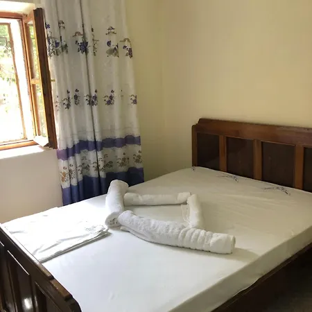 Apartment Stone Pazar