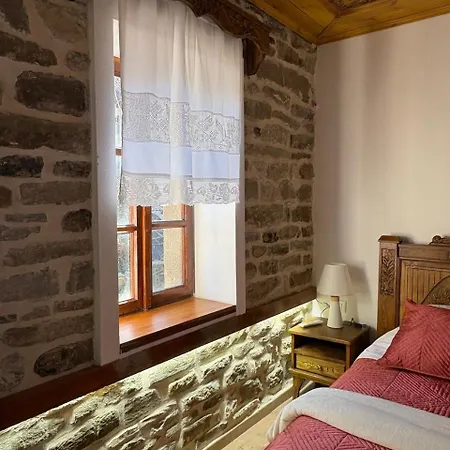 Stone Pazar *