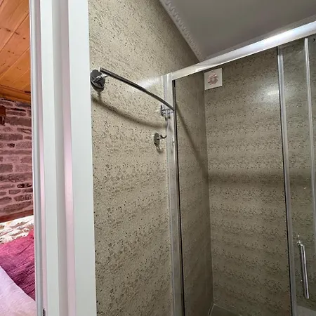 Apartament Stone Pazar