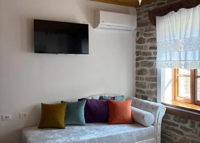 Stone Pazar Apartament Gjirokastra