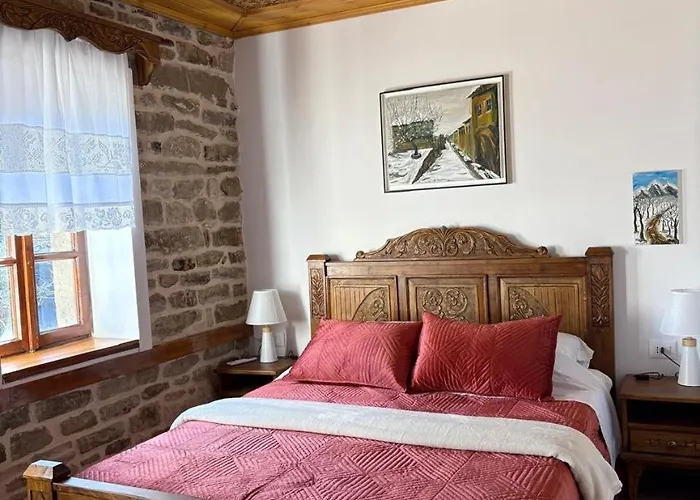 Stone Pazar Gjirokastra