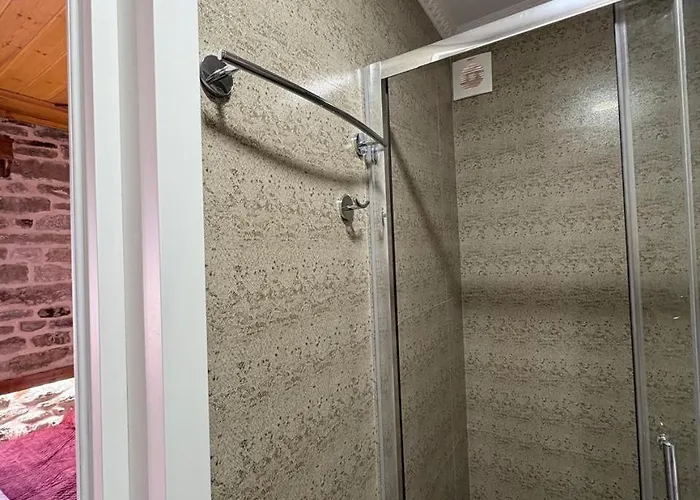 Apartment Stone Pazar